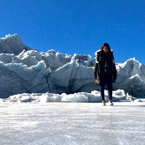 Meet your Posher, Yan